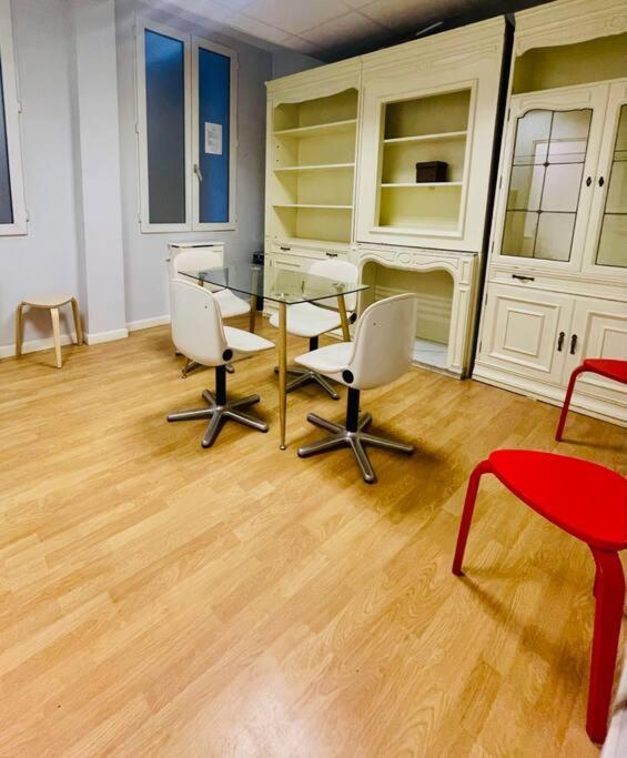 Apartments Plaza Callao Madryt Zewnętrze zdjęcie