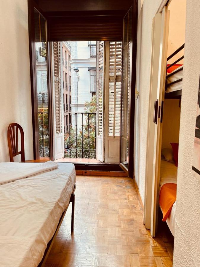 Apartments Plaza Callao Madryt Zewnętrze zdjęcie